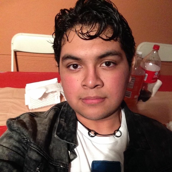 Meet your Posher, Raul - Picture 1 of 1